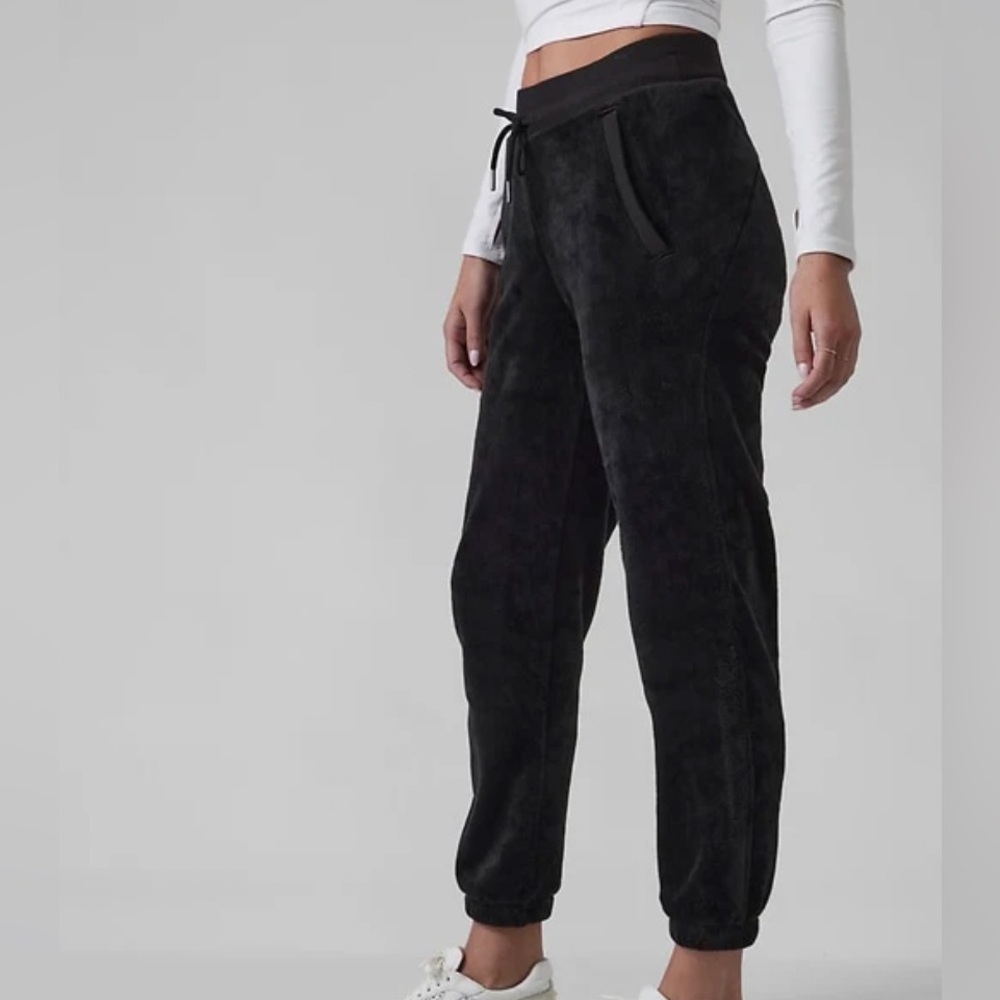 Athleta Double Cozy Karma Recover Jogger